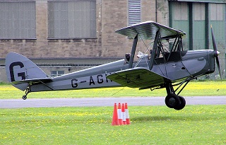 Tiger Moth from Wikipedia commons
